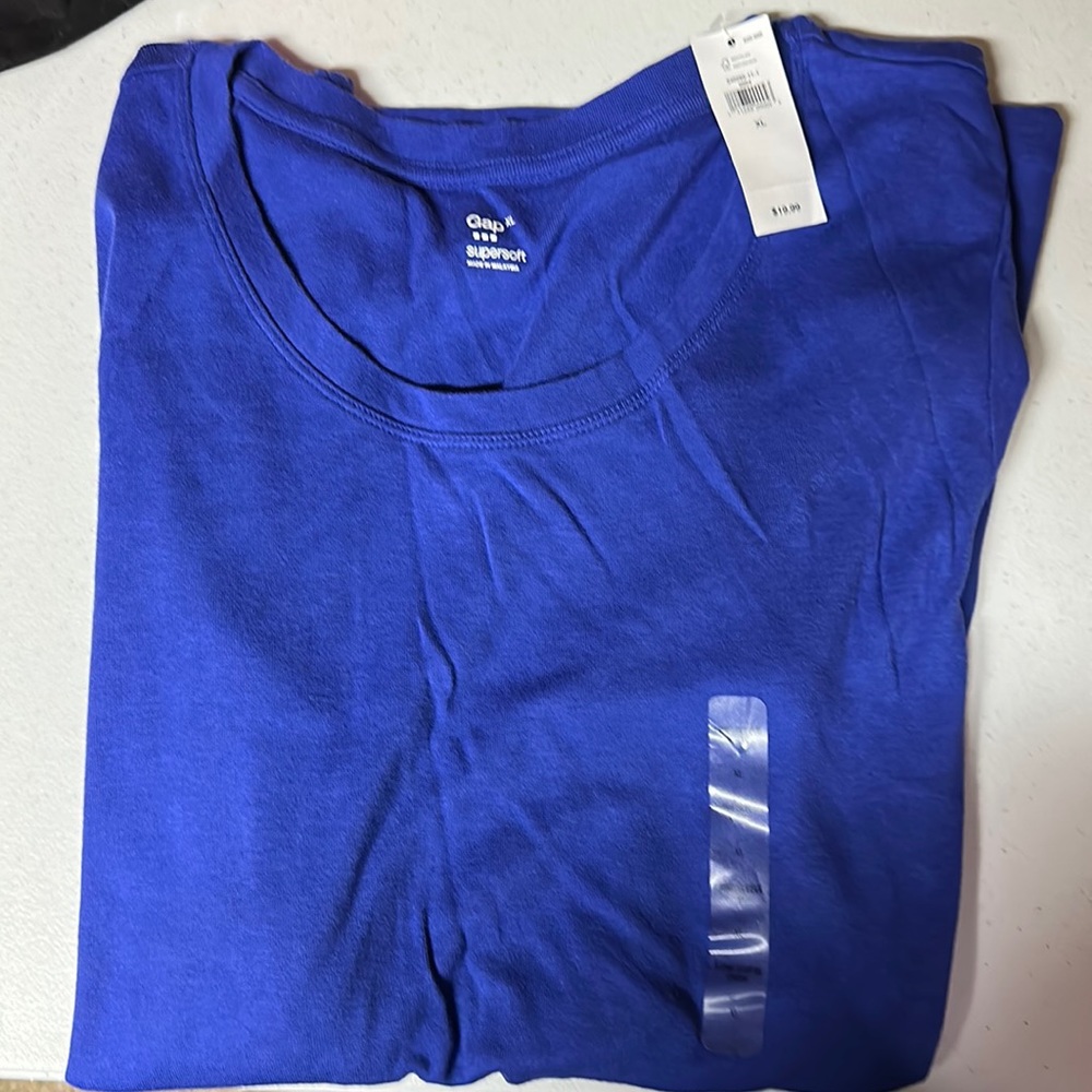 Gap super soft, long sleeve tee